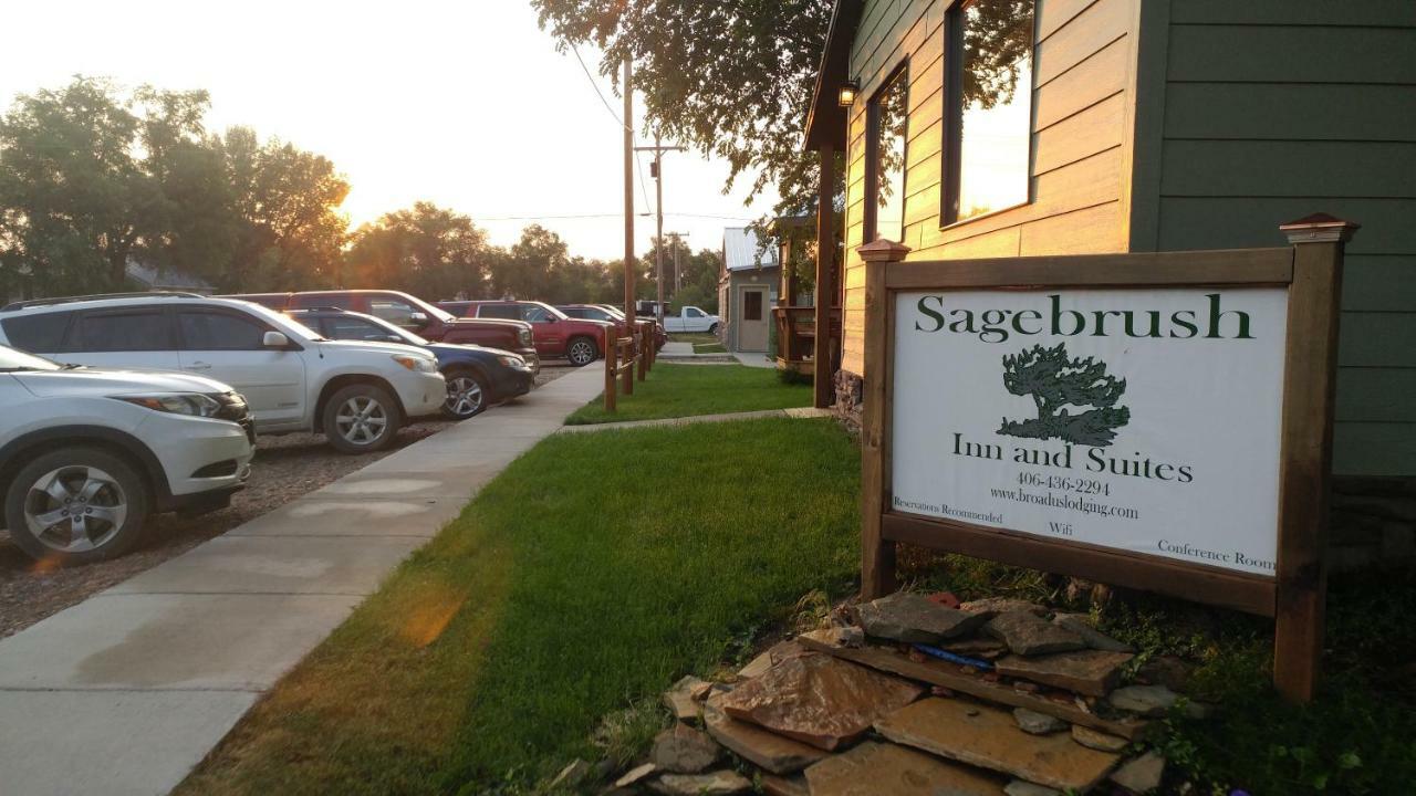 Sagebrush Inn & Suites Broadus Bagian luar foto
